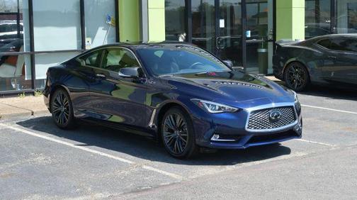2022 INFINITI Q60 LUXE