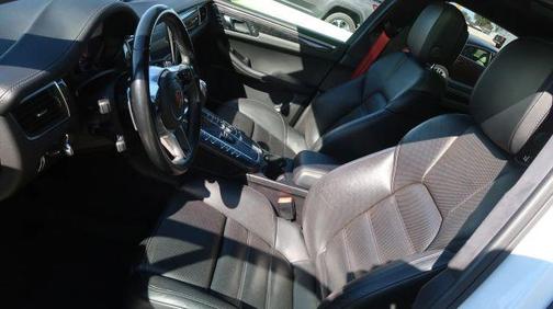 White 2018 Porsche Macan Turbo