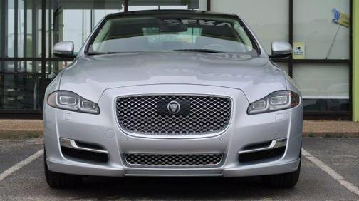 2016 Jaguar XJ XJL Portfolio