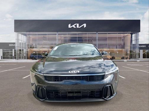 2025 Kia K4 GT-Line Turbo