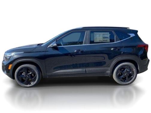 Fusion Black 2026 Kia Seltos EX