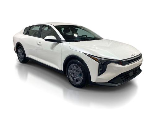 Snow White Pearl 2026 Kia K4 LX