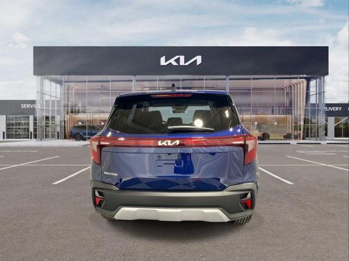 Dark Ocean Blue 2026 Kia Seltos LX