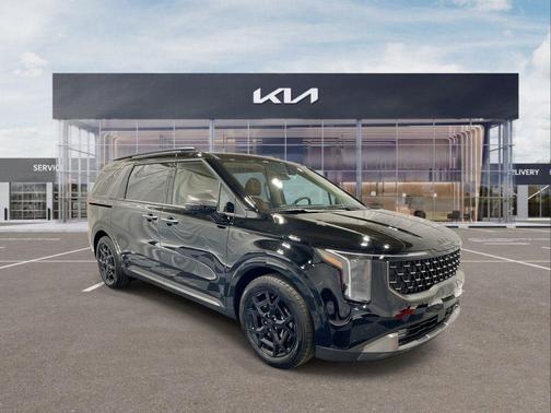 Aurora Black Pearl 2026 Kia Carnival SX