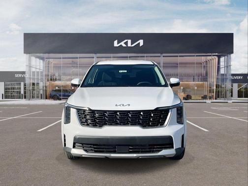 Glacial White Pearl 2026 Kia Sorento LX