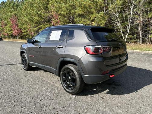 2023 Jeep Compass Trailhawk
