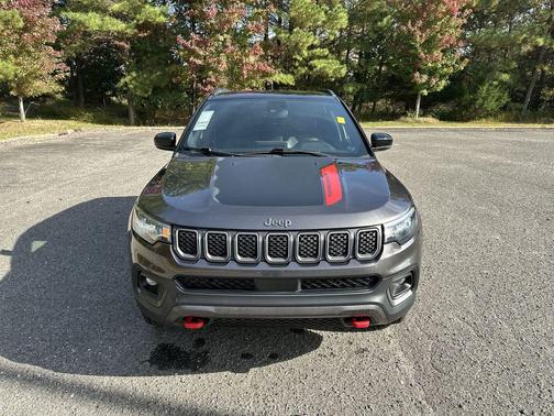 2023 Jeep Compass Trailhawk