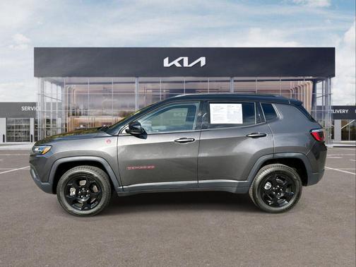 2023 Jeep Compass Trailhawk