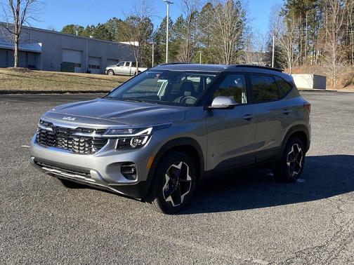 2025 Kia Seltos S