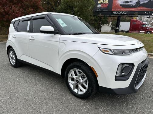 2022 Kia Soul S