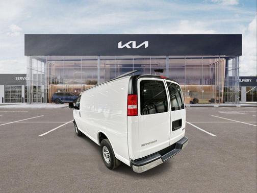 2024 GMC Savana 2500 Work Van