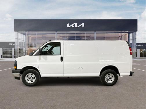 2024 GMC Savana 2500 Work Van