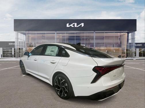 Snow White Pearl 2026 Kia K5 EX