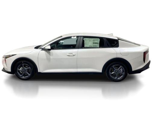Snow White Pearl 2026 Kia K4 LXS