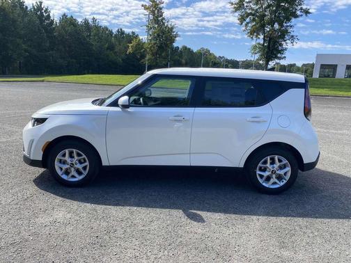 2025 Kia Soul S