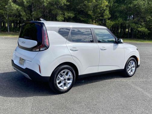 2025 Kia Soul S