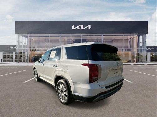 2023 Hyundai PALISADE SE