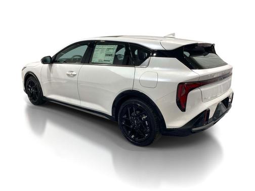Snow White Pearl 2026 Kia K4 GT-Line Turbo
