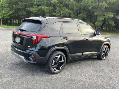 2025 Kia Seltos S