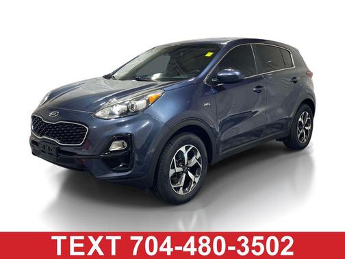 Pacific Blue 2022 Kia Sportage LX