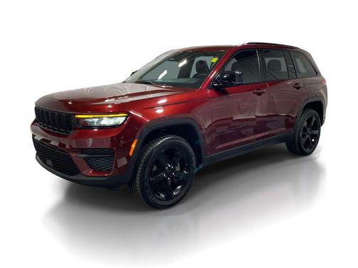 Velvet Red Pearlcoat 2023 Jeep Grand Cherokee Altitude