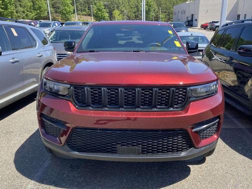 Velvet Red Pearlcoat 2023 Jeep Grand Cherokee Altitude