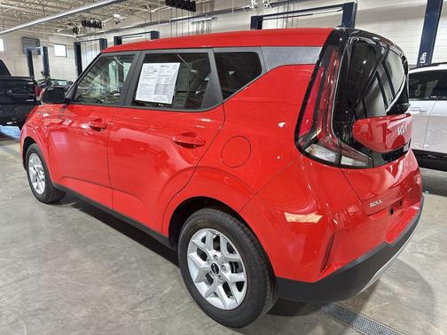 2025 Kia Soul LX