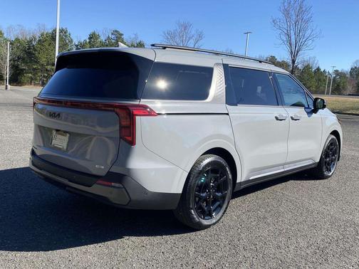2025 Kia Carnival Hybrid SX