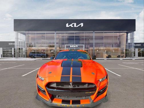 2022 Ford Shelby GT500 Base