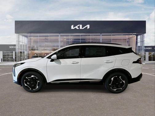 Glacial White Pearl 2026 Kia Sportage SX