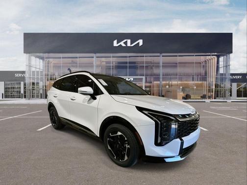Glacial White Pearl 2026 Kia Sportage SX