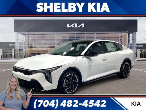 Snow White Pearl 2026 Kia K4 GT-Line