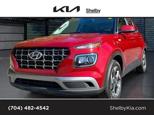 2024 Hyundai VENUE SEL