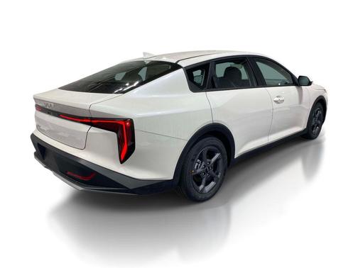 Snow White Pearl 2026 Kia K4 LXS