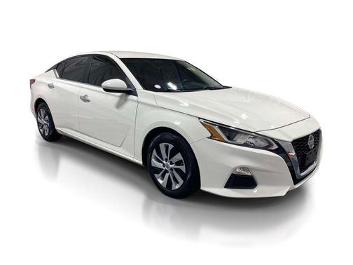 Glacier White 2020 Nissan Altima S FWD