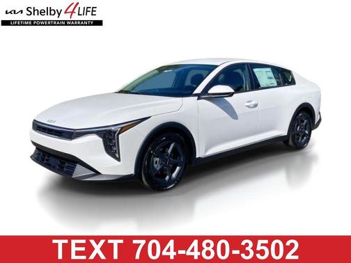 Snow White Pearl 2026 Kia K4 LXS