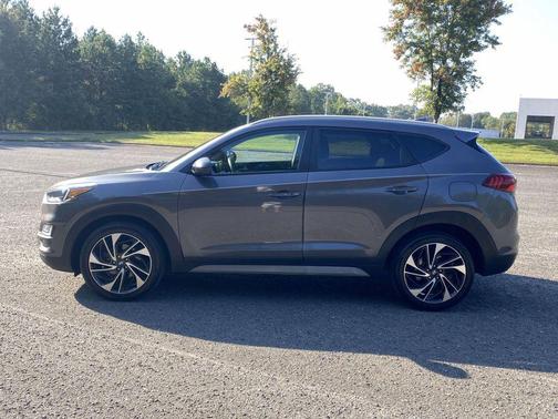 2020 Hyundai TUCSON Sport