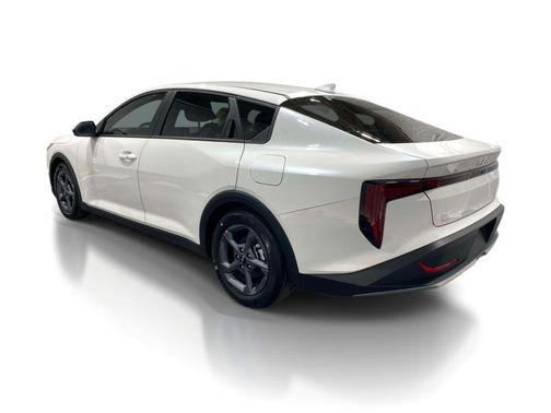 Snow White Pearl 2026 Kia K4 LXS