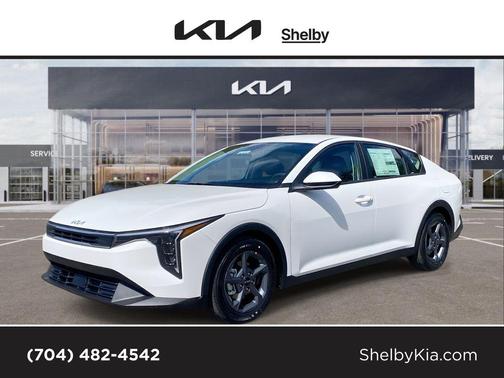 2026 Kia K4 LXS