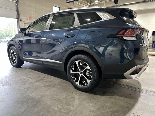 2025 Kia Sportage Hybrid EX