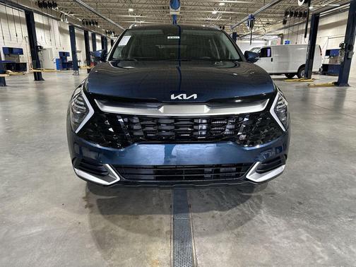 2025 Kia Sportage Hybrid EX