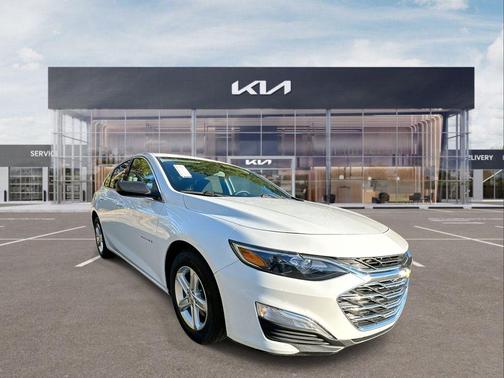 2023 Chevrolet Malibu 1LS