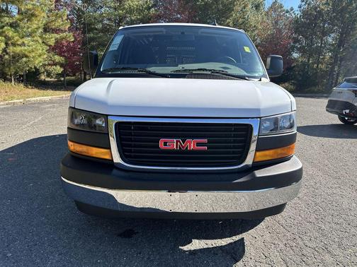2024 GMC Savana 2500 Work Van