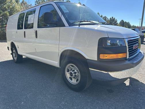 2024 GMC Savana 2500 Work Van