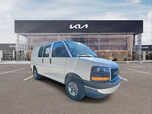 2024 GMC Savana 2500 Work Van