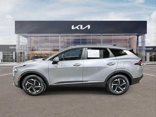 2023 Kia Sportage Hybrid LX