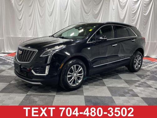 Stellar Black Metallic 2021 Cadillac XT5 Premium Luxury
