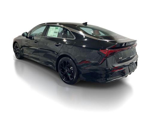 Aurora Black Pearl 2026 Kia K5 GT-Line AWD