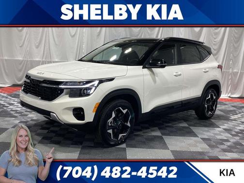 Clear White/Black Roof 2026 Kia Seltos S