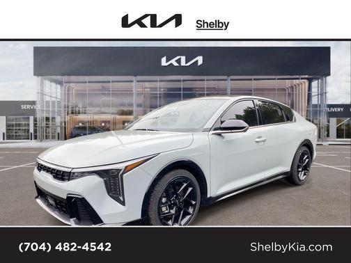 2025 Kia K4 GT-Line Turbo